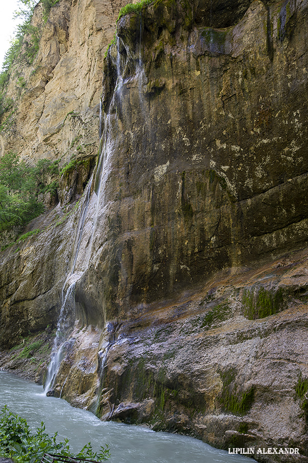 Чегемские водопады 