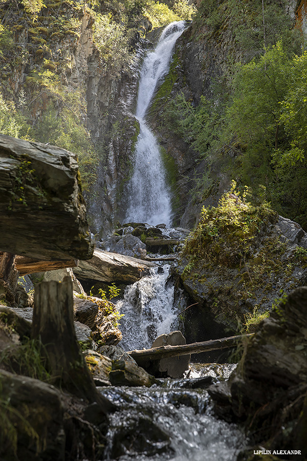 Водопад Верхний Карасу