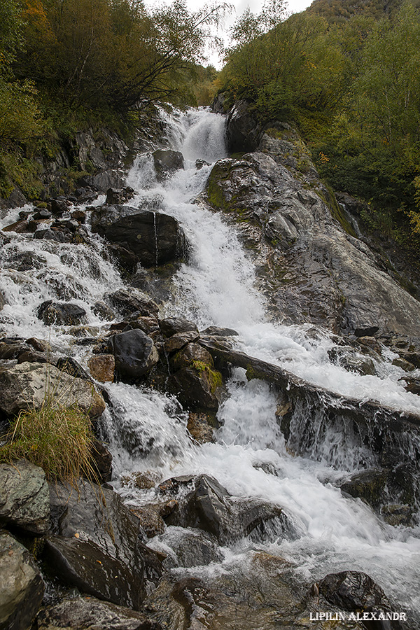 Нижний Чучхурский водопад