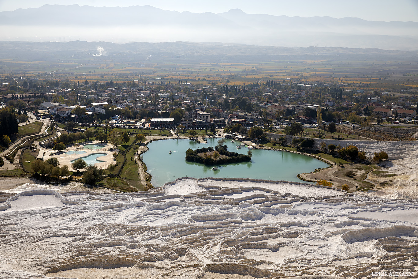 Археологический музей Иераполиса (Hierapolis Arkeoloji Müzesi) - Травертины Памуккале (amukkale Travertenleri)