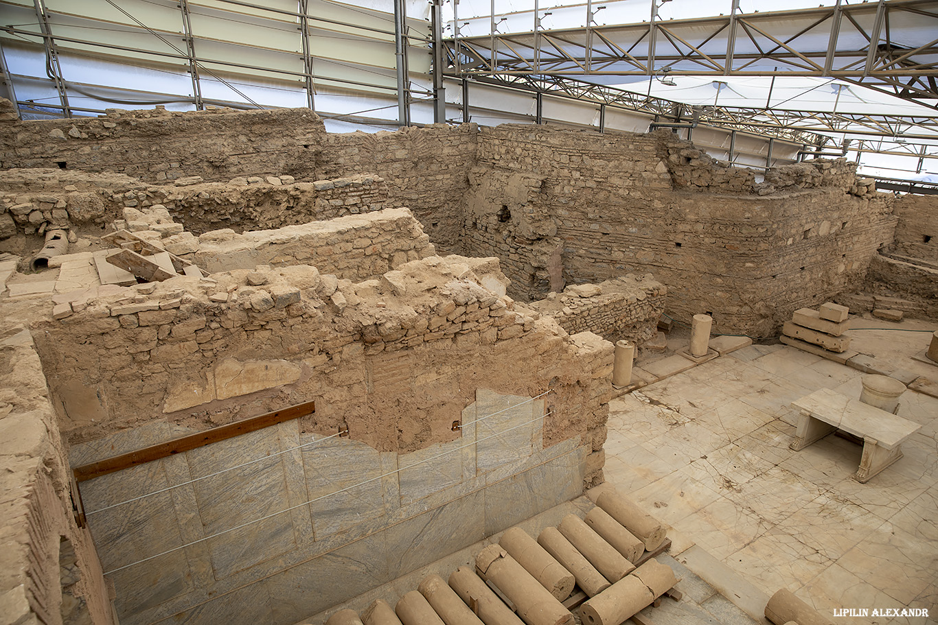 Руины древнего города Эфес (Efes Antik Kenti Ust Giriş) - Дом с террасами (Terrace Houses of Ephesus)