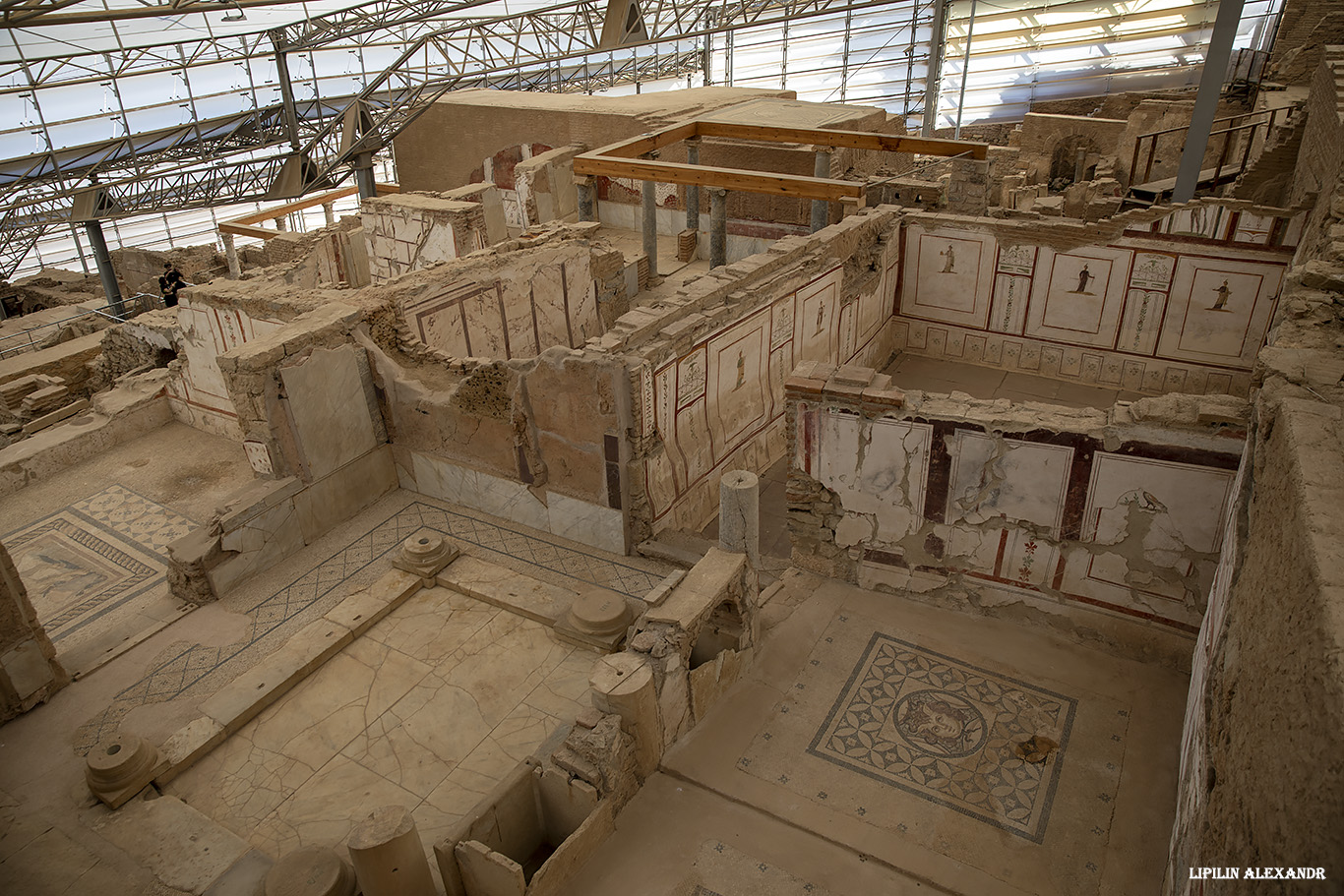 Руины древнего города Эфес (Efes Antik Kenti Ust Giriş) - Дом с террасами (Terrace Houses of Ephesus)