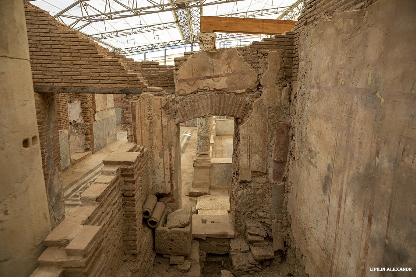Руины древнего города Эфес (Efes Antik Kenti Ust Giriş) - Дом с террасами (Terrace Houses of Ephesus)