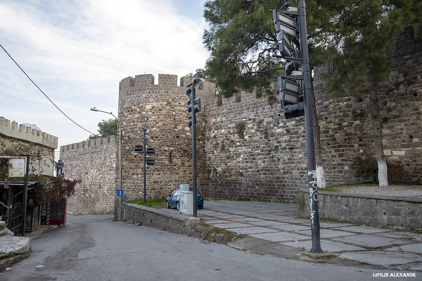 Крепость Кадифекале (Kadifekale Castle)