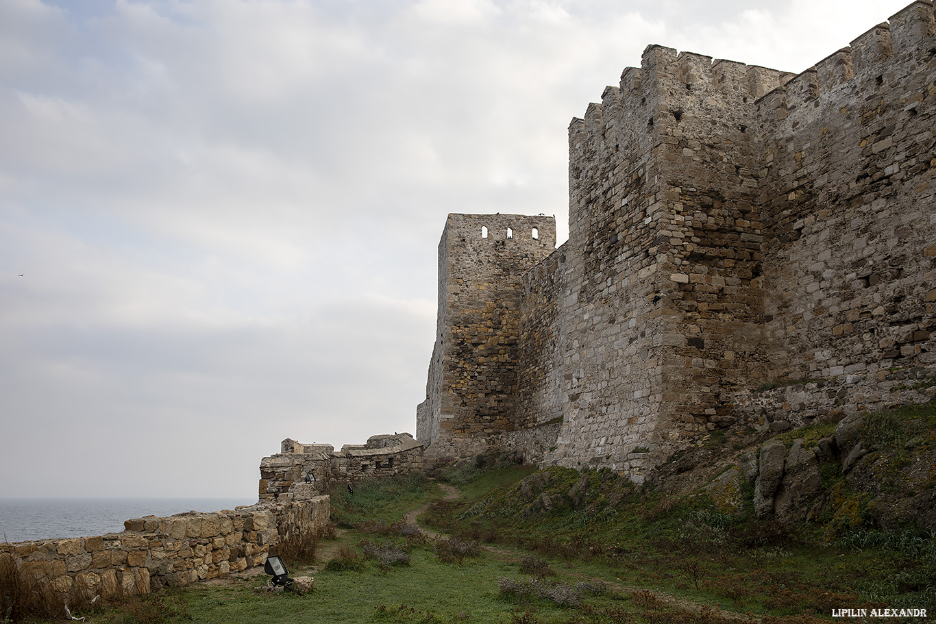 Замок Бозджаада (Bozcaada Kalesi)