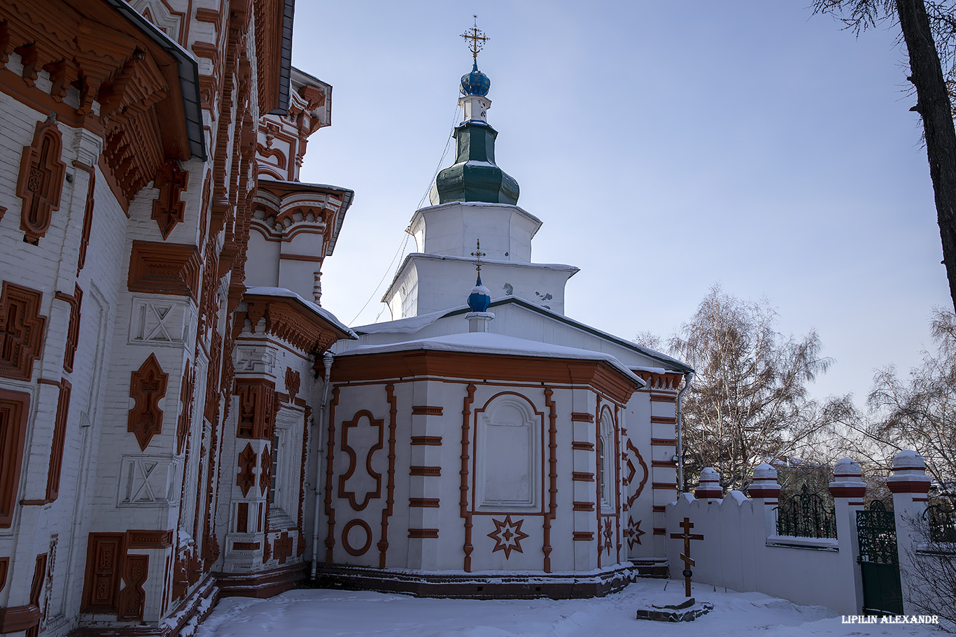 Крестовоздвиженская церковь