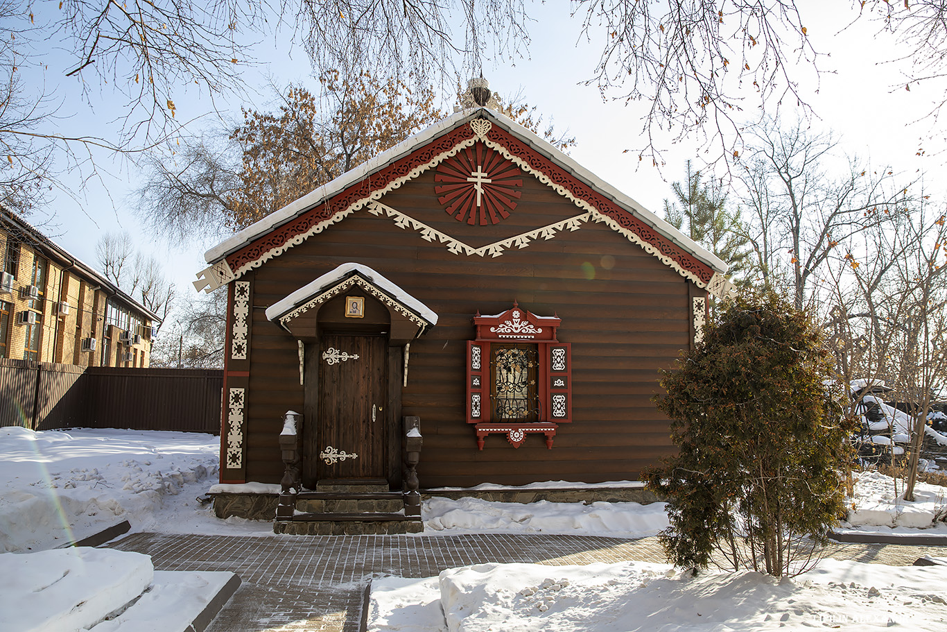 Крестовоздвиженская церковь