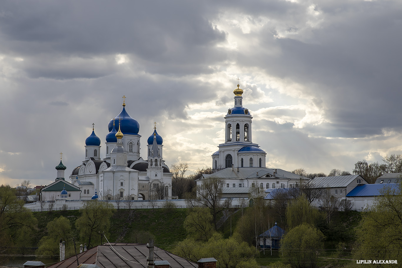 Боголюбский женский монастырь