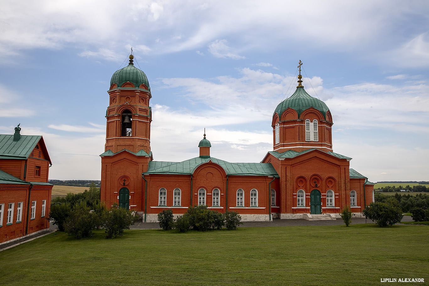 Музейно-мемориальный комплекс в Монастырщино 