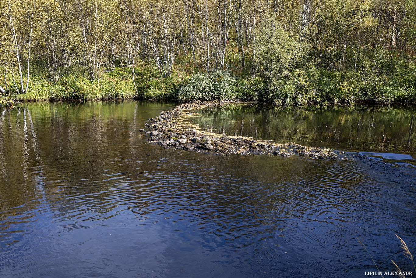 Водопад - Лавнинский на реке Лавна