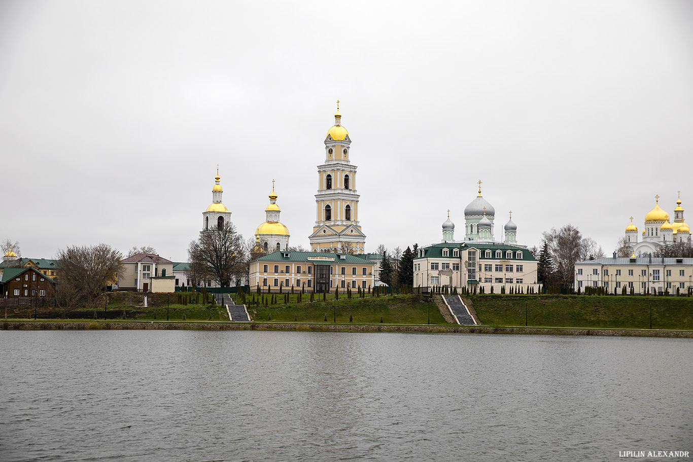 Дивеево - Свято-Троицкий Серафимо-Дивеевский женский монастырь