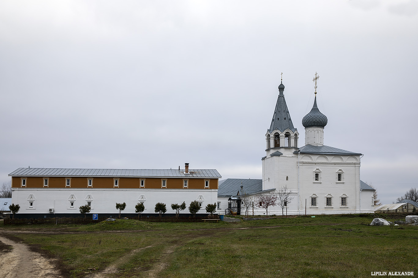 Знаменский Красногривский женский монастыр