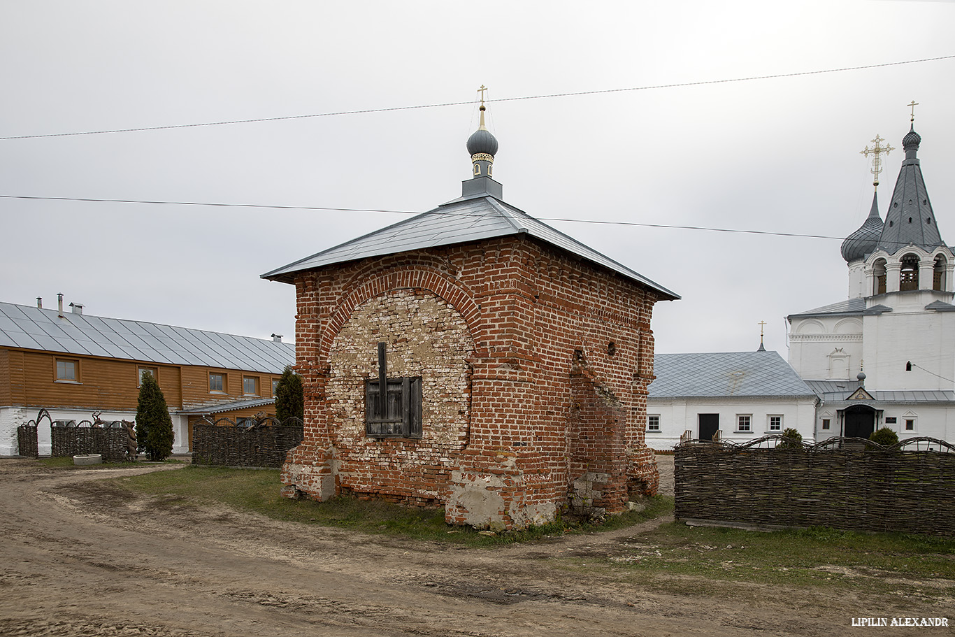 Знаменский Красногривский женский монастыр