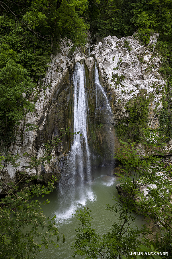 Агурские водопады 
