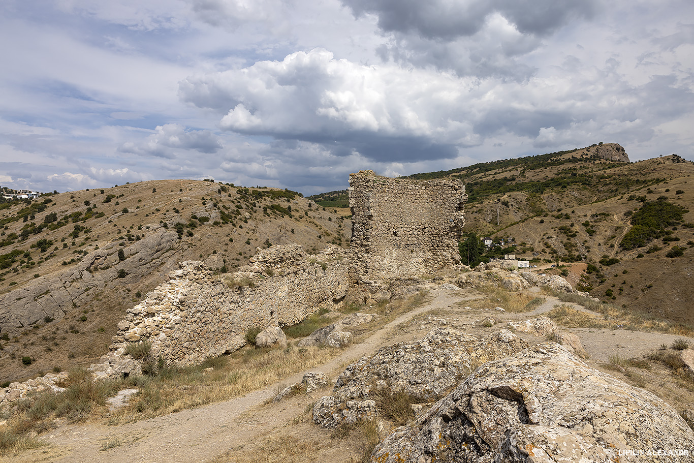 Крепость Чембало