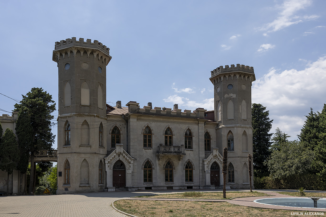 Дворец имения Романтическая Александрия