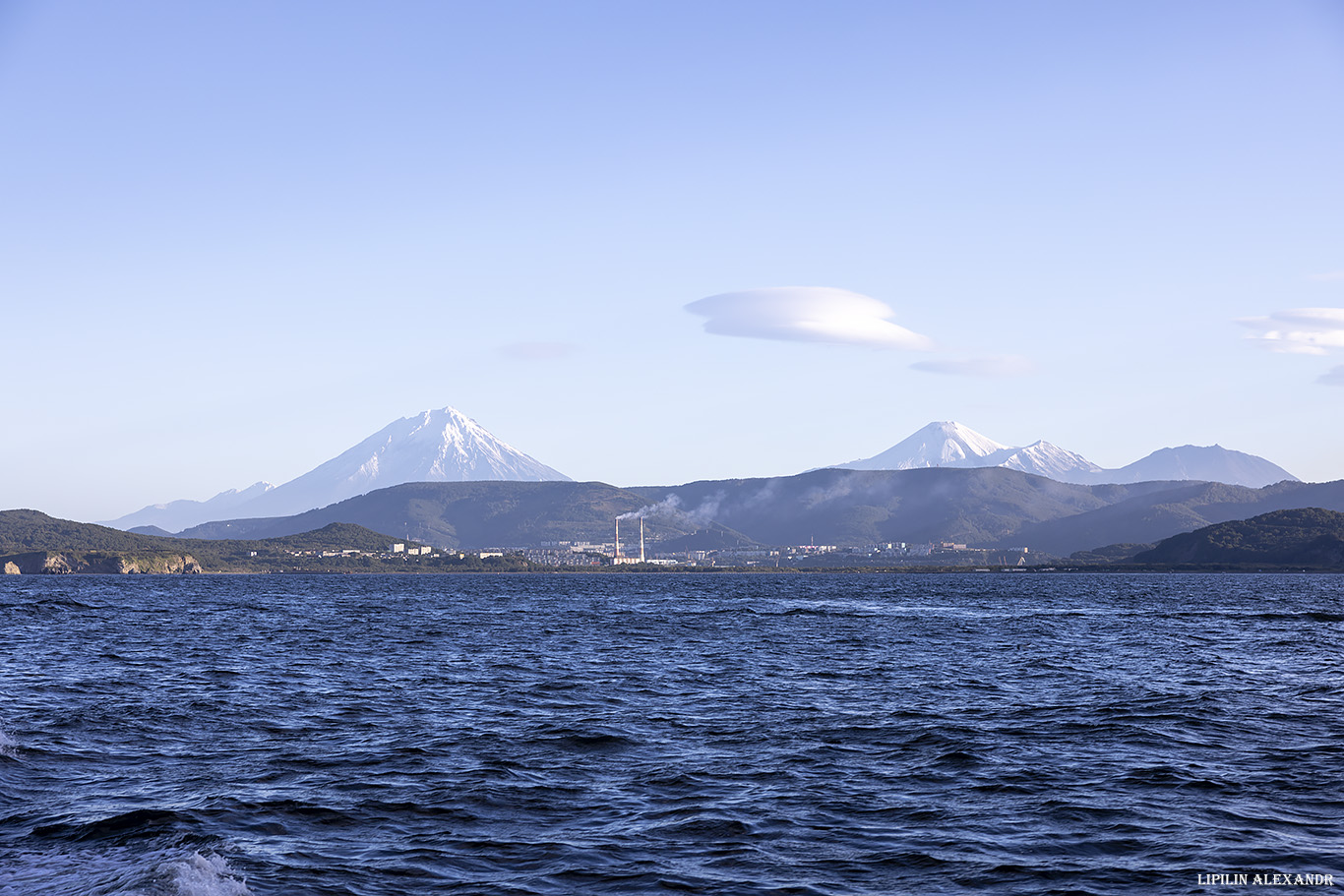 скалы Три Брата