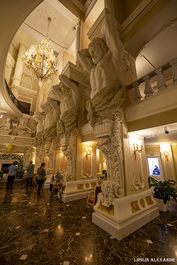 Дворец Елисеевых