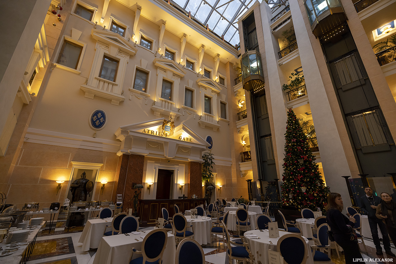 Дворец Елисеевых