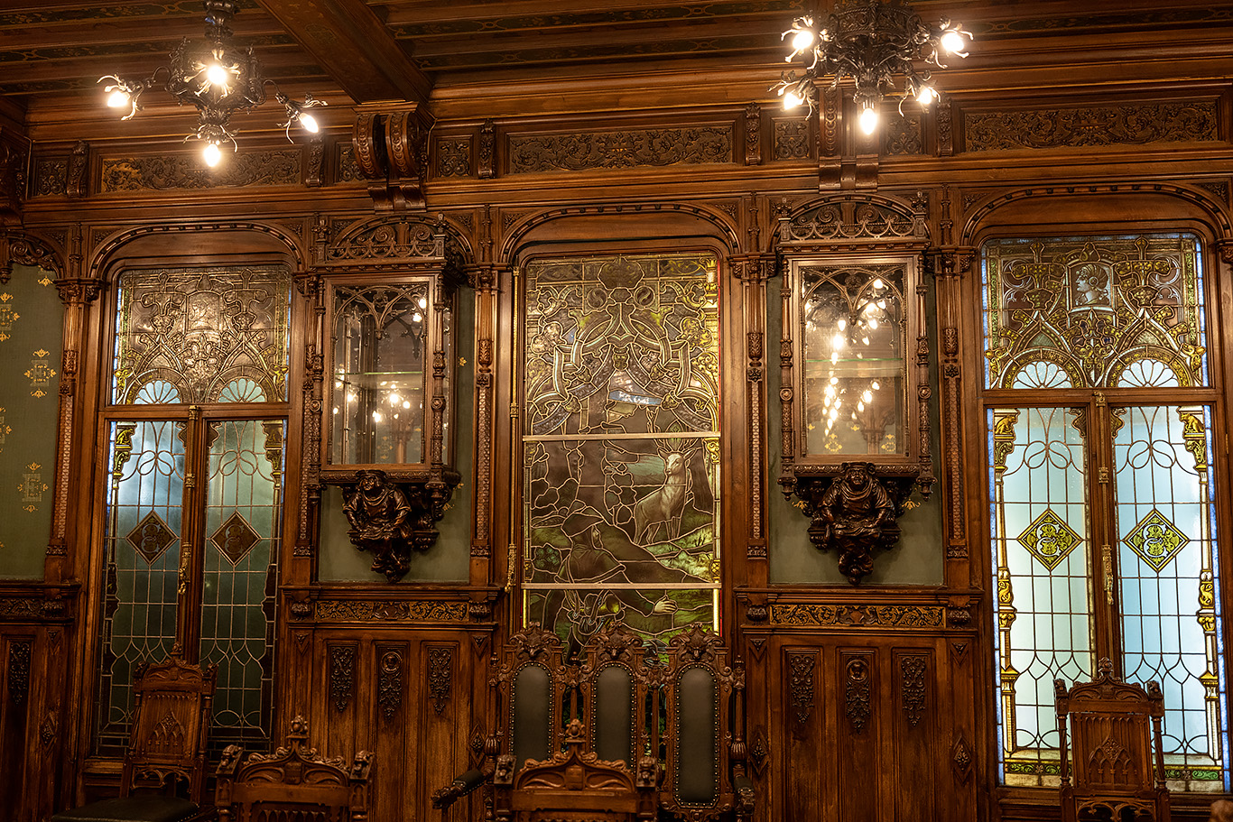 Дворец Елисеевых