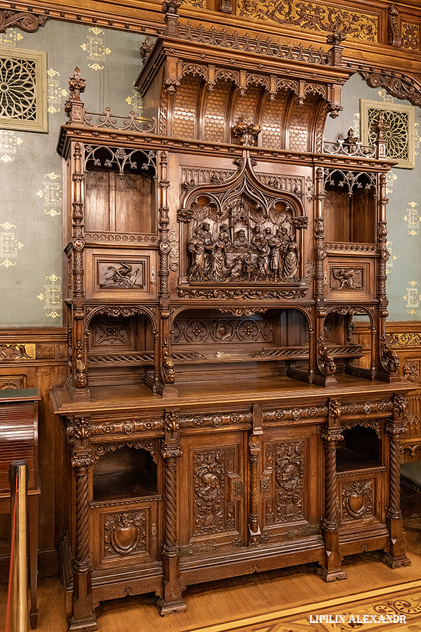 Дворец Елисеевых