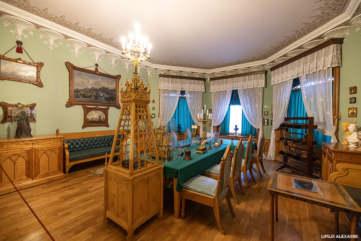 Дворец Коттедж