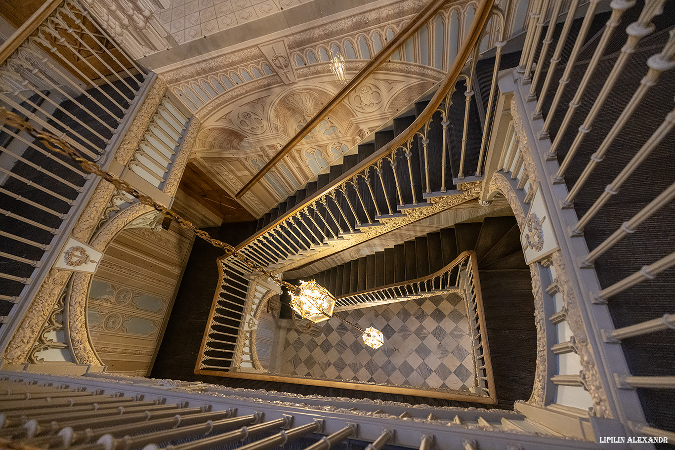 Дворец Коттедж