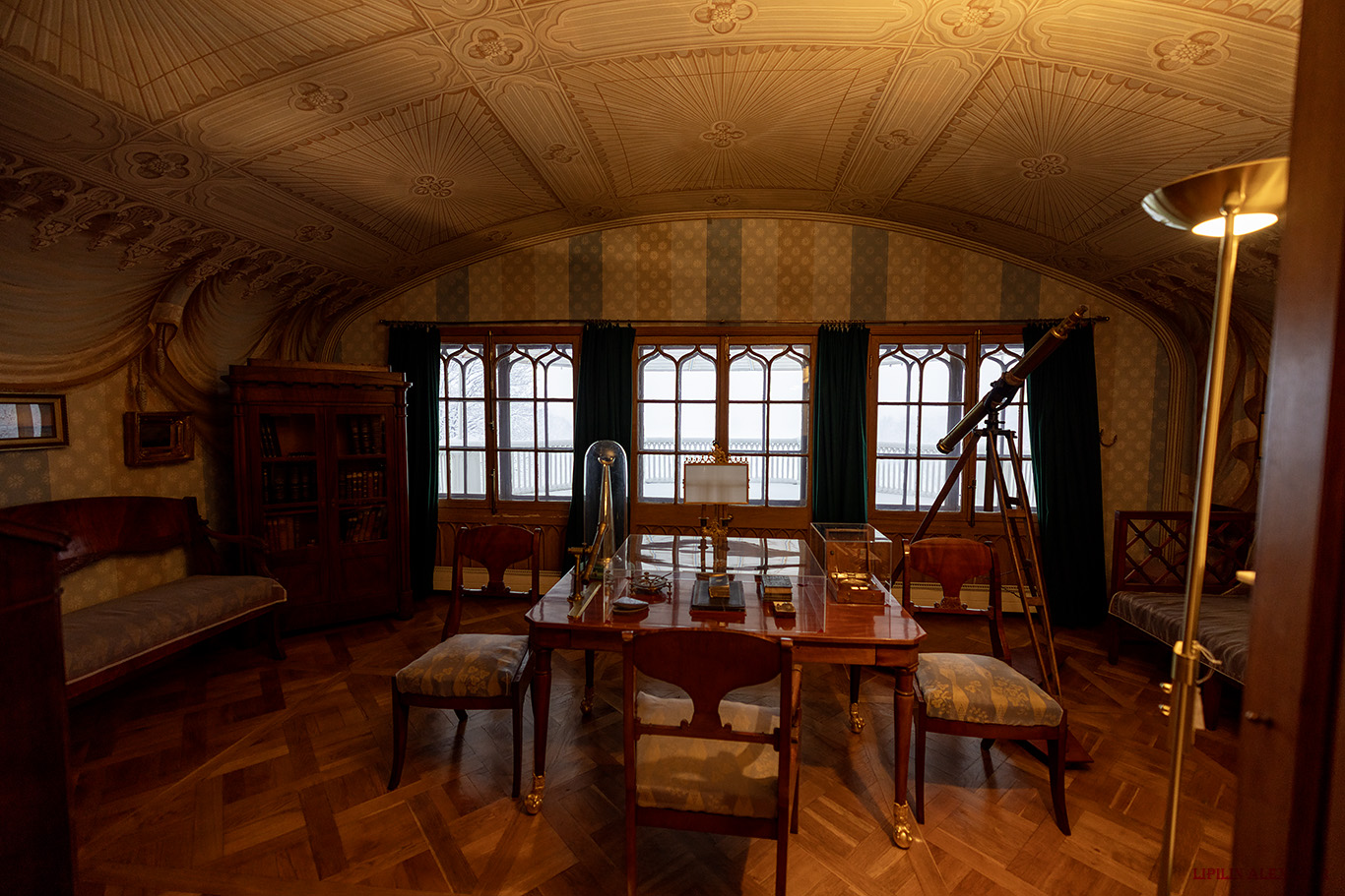 Дворец Коттедж