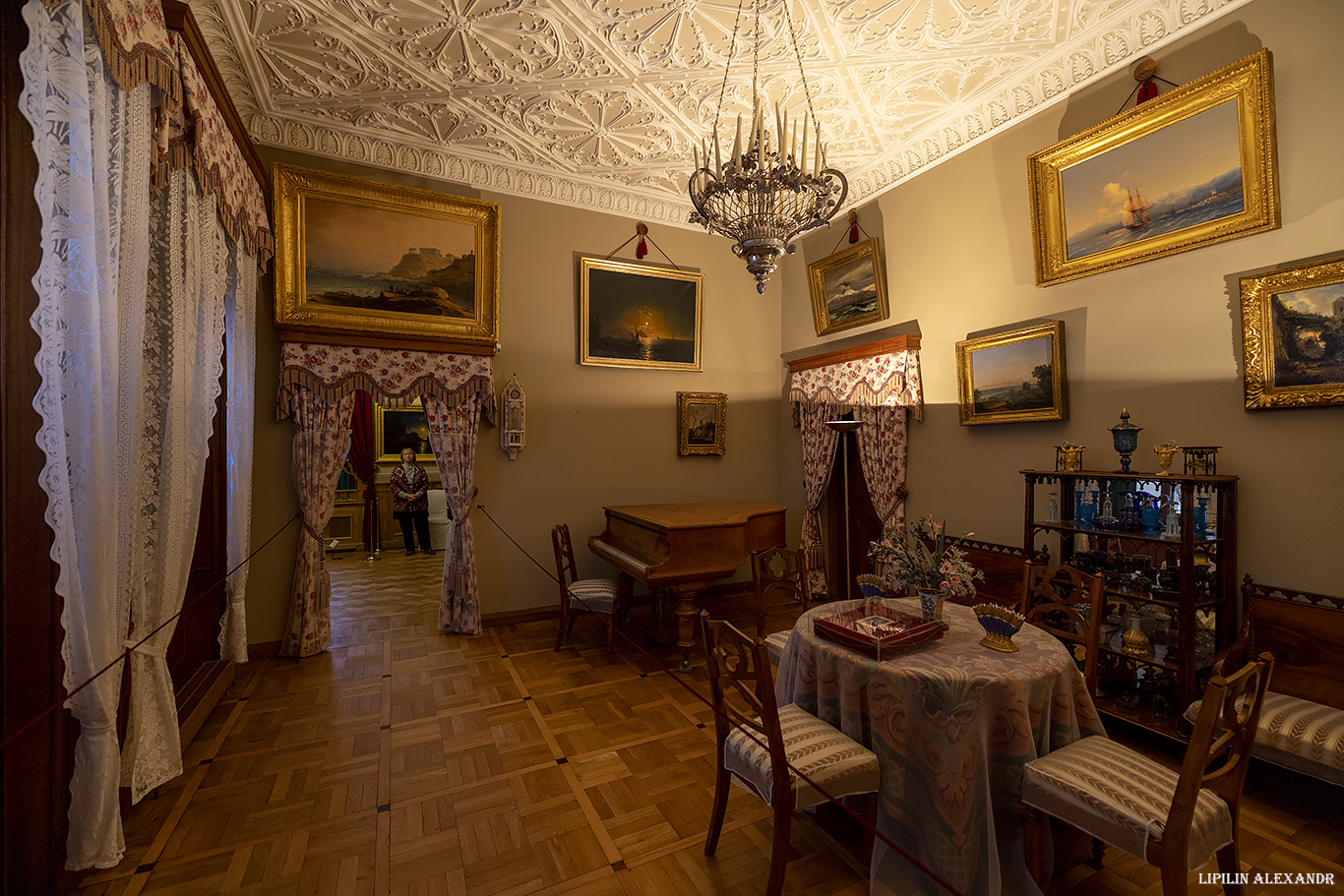 Дворец Коттедж