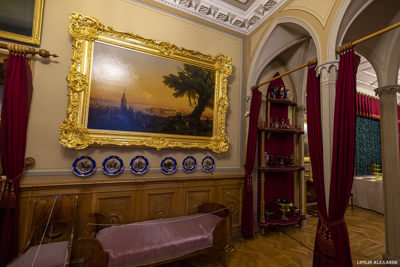 Дворец Коттедж