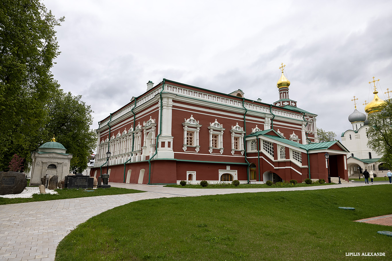 Новодевичий ставропигиальный женский монастырь