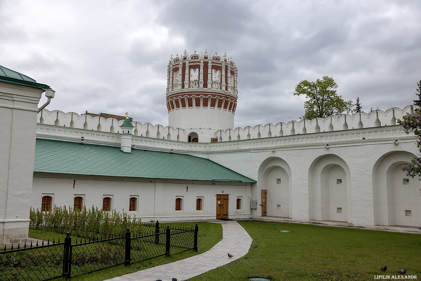 Новодевичий ставропигиальный женский монастырь